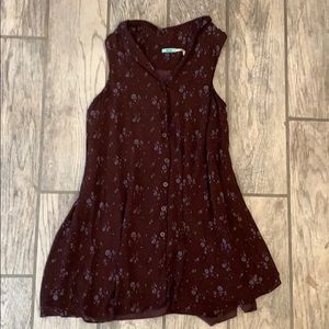 Flowy, short brown sleeveless shirt dress